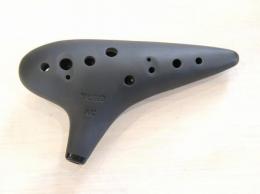 T705【新品/訳あり】(YOKO)オカリナ　ブラックモデル　アルトC管