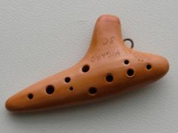 m037【中古品】(エル・ミガロ)オカリナ　スタンダード　ソプラノC管
