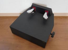 152【中古品】【山一木研】 ピアノ補助ペダル M-60　ブラック
