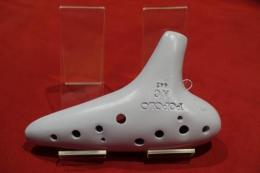 E364【新品・訳あり】(ポポロ)オカリナ・スタンダード“モダン”　アルトC管