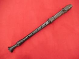 番号301【中古品】(Moeck)アルトリコーダー4307 グラナディラ材