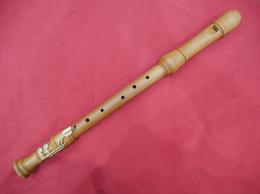 番号335【中古品】(KUNG)テナーリコーダー スペリオ2503 チェリー材