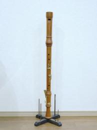 番号313【中古品】(ゼンオン)バスリコーダー5500B 桜材(直吹き専用)