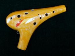 U41【新品】(颯)オカリナ　三角型から楕円型にした特別モデル　アルトC管(クリアタイプ)　オレンジ